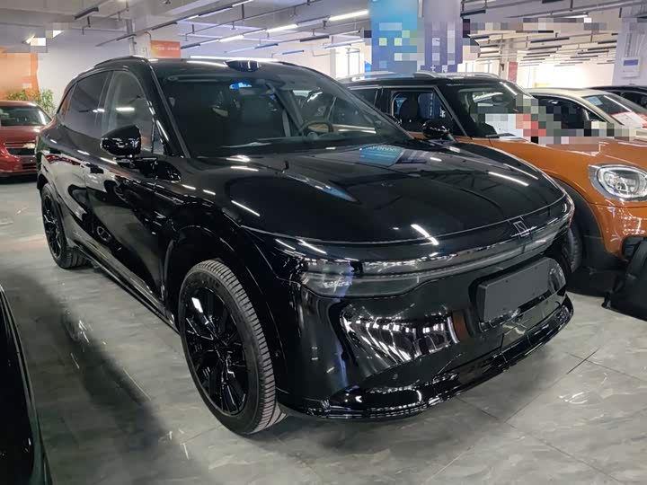 Zeekr 7X 2025 2025款 100kWh 长续航后驱智驾版