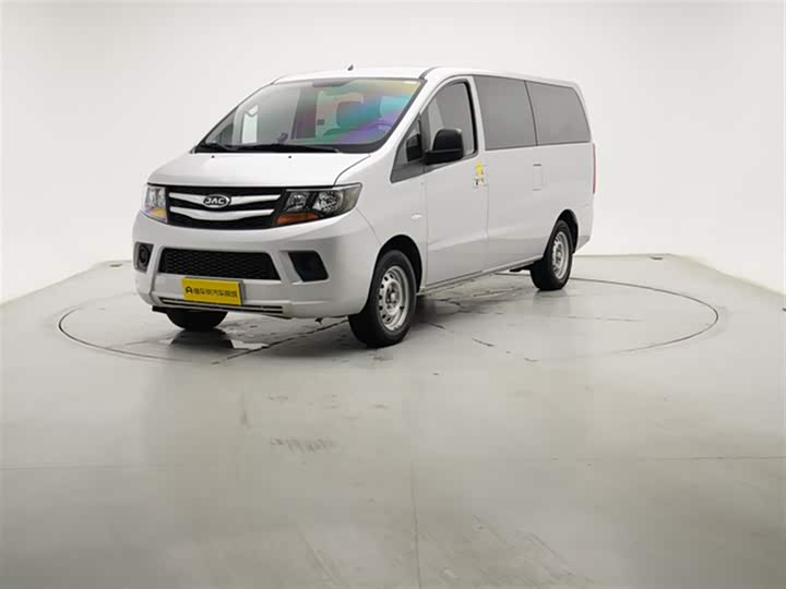 JAC Refine M3 2023 2023款 PLUS 1.5T 5/7座经典版