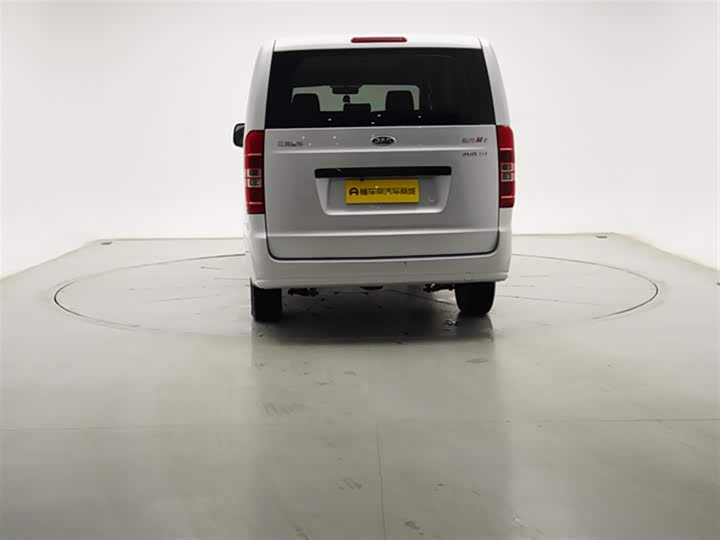 JAC Refine M3 2023 2023款 PLUS 1.5T 5/7座经典版