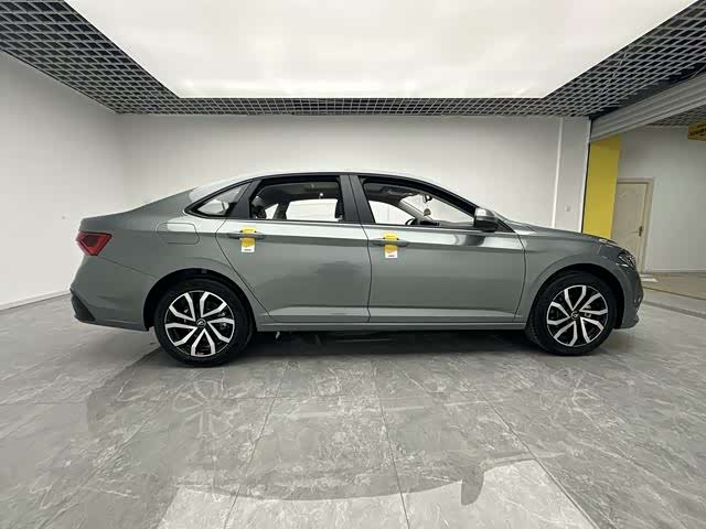 Jetta VA7 2025 2025款 1.4T 先到先得版