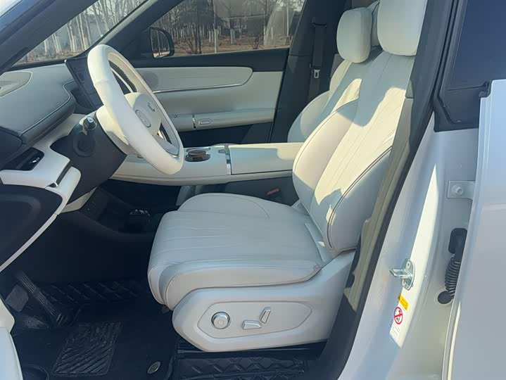 Changan Qiyuan (Nevo) Q07 2025 2025款 215尊荣型