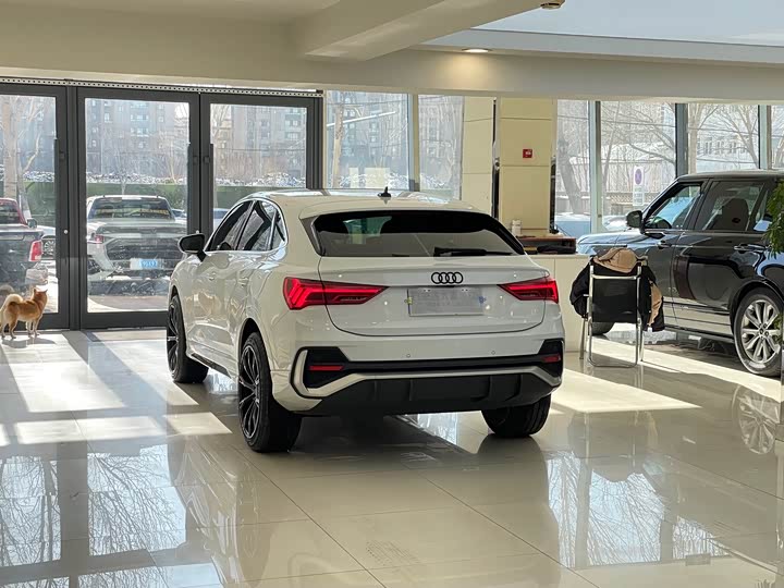 Audi Q3 Sportback 2022 2022款 35 TFSI 进取型