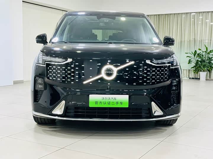 Volvo EM90 2025 2025款 Ultra 六座