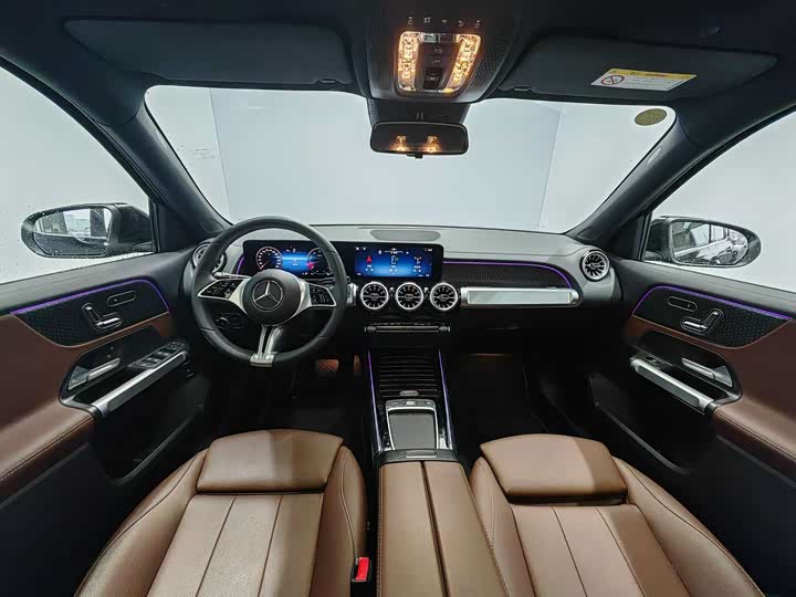 Mercedes-Benz GLB-Class 2025 2025款 GLB 220 时尚型