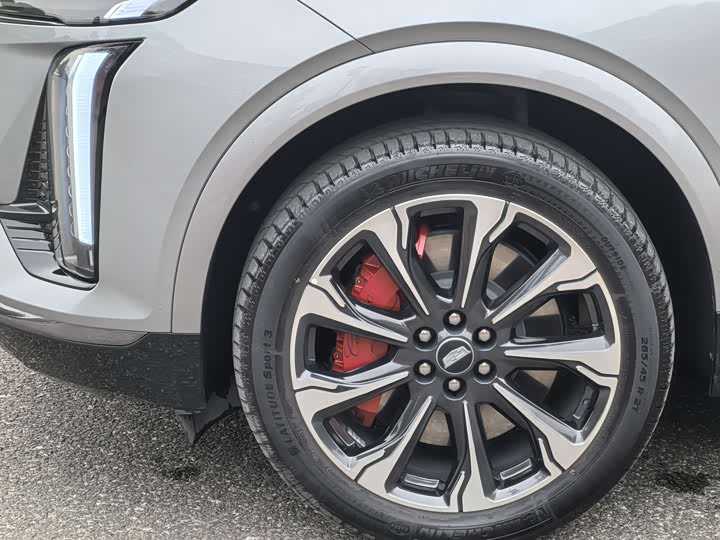 Cadillac XT5 2025 2025款 2.0T 铂金型