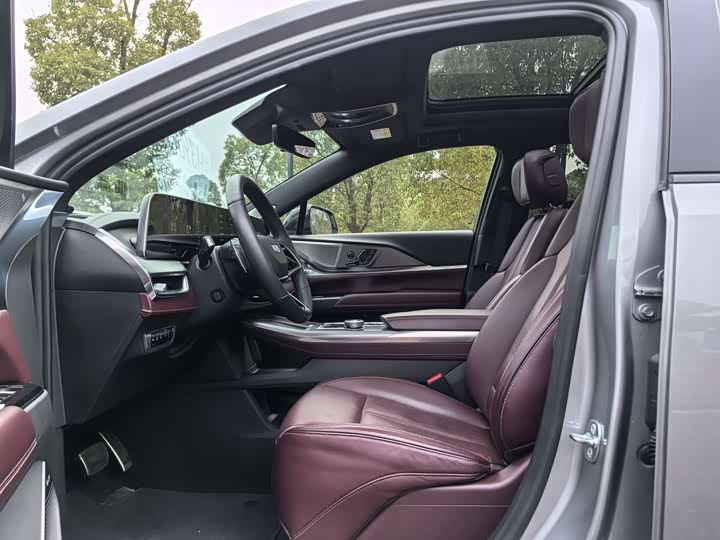 Cadillac XT5 2025 2025款 2.0T 铂金型