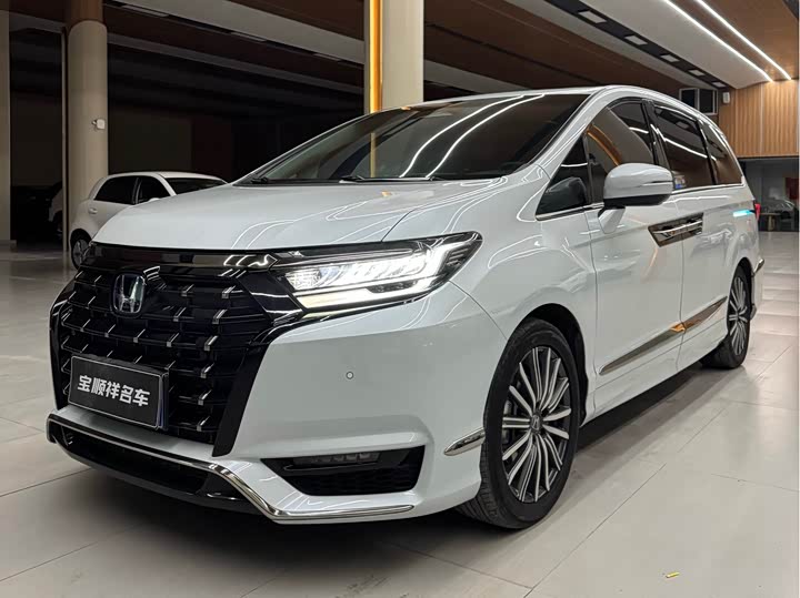 Honda Elysion 2024 2024款 2.0L e:HEV 豪华版