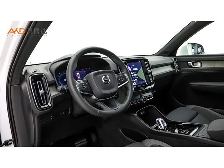 Volvo XC40 2024 2024款 B3 智远豪华版