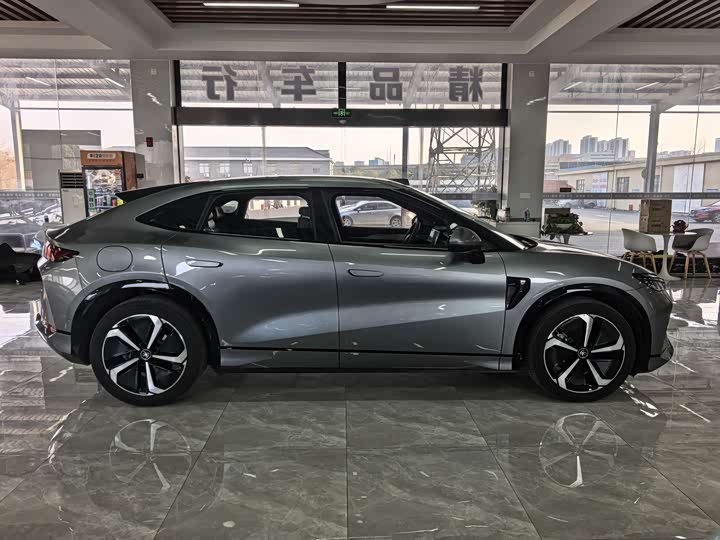 BYD Song L 2025 2025款 智驾版 662km 激光雷达卓越型