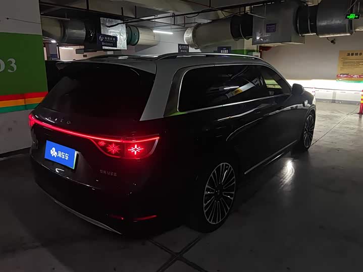 Aito M9 2025 2025款 纯电 Ultra版 100kWh 5座版