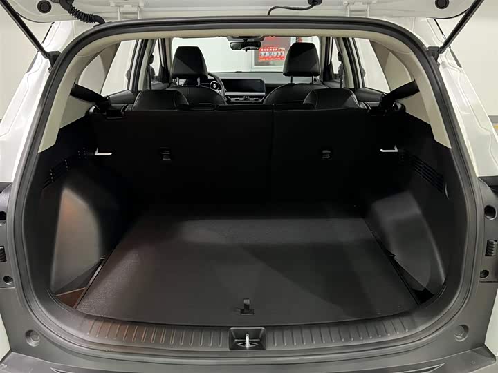 Kia Seltos 2026 2026款 1.5L IVT豪华舒享版