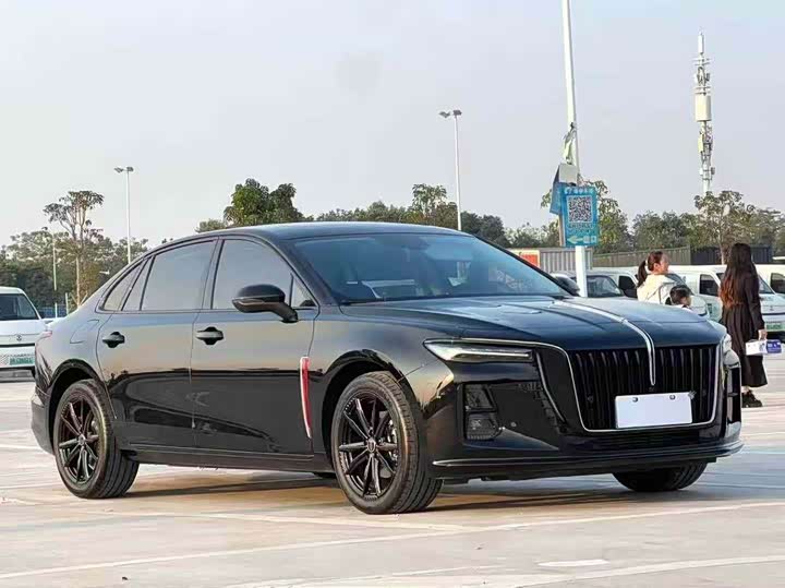 Hongqi H5 2025 2025款 2.0T 自动玄影版
