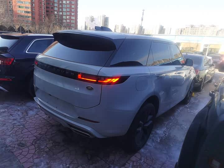 Land Rover Range Rover Sport 2024 2024款 400PS 典范版