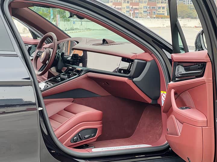 Porsche Panamera 2026 2026款 Panamera 4 行政加长版 2.9T