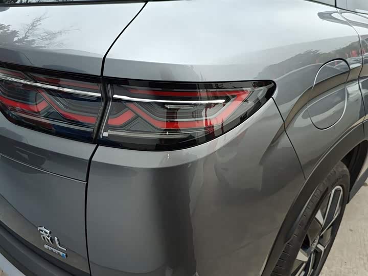 BYD Song L DM-i Hybrid 2025 2025款 智驾版 160km 卓越型