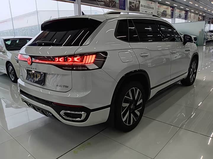 Volkswagen Tayron 2024 2024款 330TSI 两驱R-Line高能版