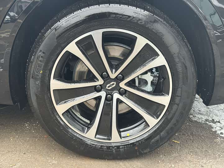 Aito M7 2026 2026款 增程 Max四驱版 6座