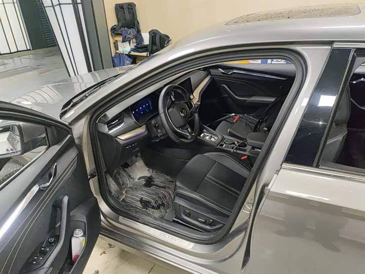 Skoda Octavia Pro 2022 2022款 PRO TSI280 奢享版