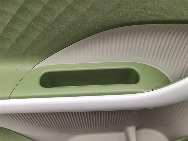 Geely Galaxy Panda Mini 2025 2025款 210km 熊猫骑士