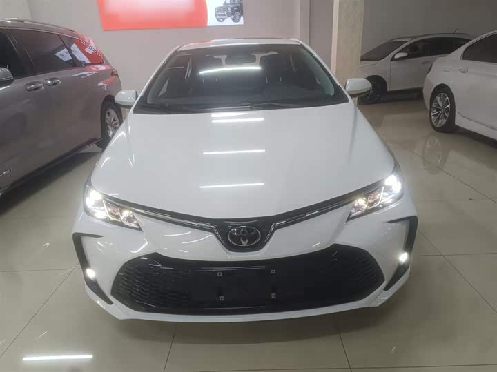 Toyota Corolla 2024 2024款 1.8L 智能电混双擎 精英版