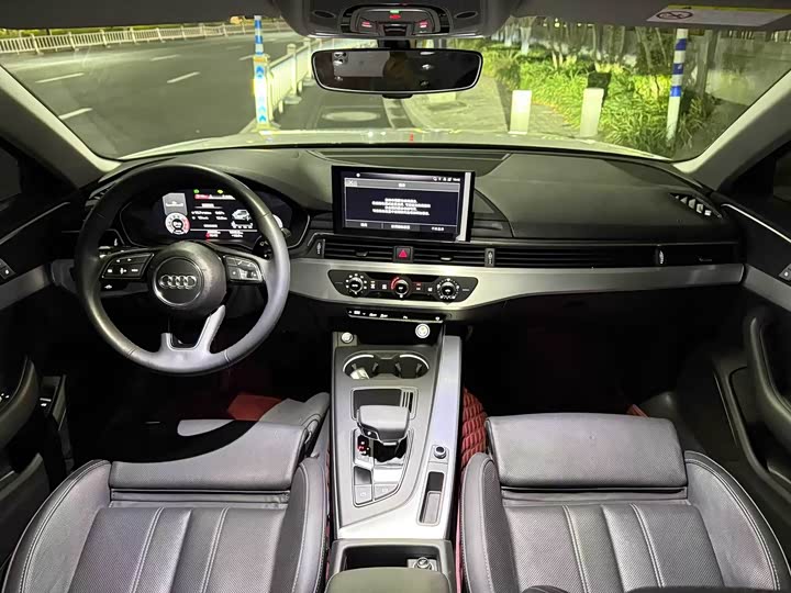 Audi A4L 2024 2024款 40 TFSI 时尚动感型