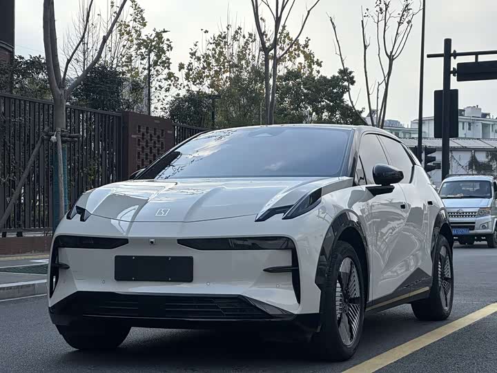 Zeekr X 2025 2025款 四座后驱魔方版