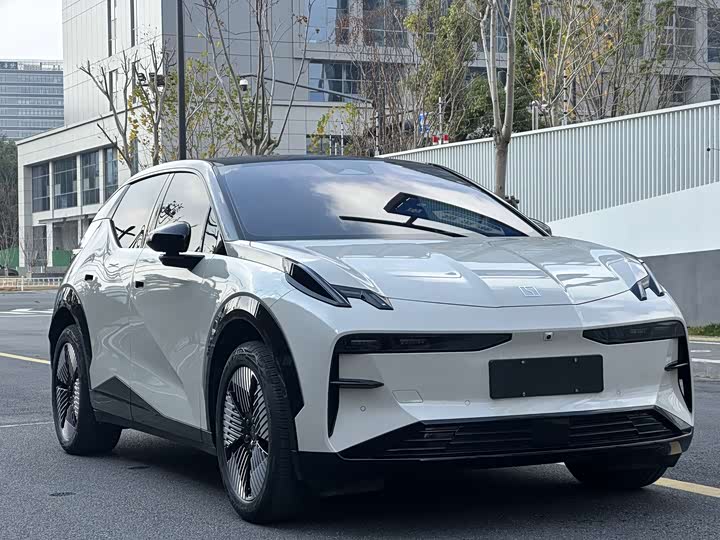 Zeekr X 2025 2025款 四座后驱魔方版