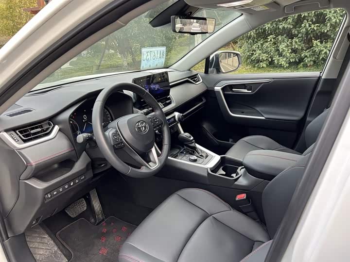 Toyota Wildlander Hybrid 2023 2023款 高性能版 2.5L 四驱激擎版