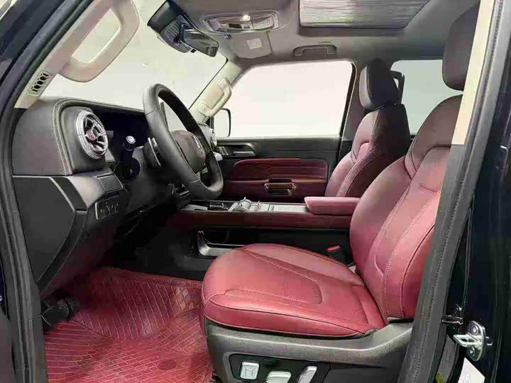 Tank 300 Hybrid 2025 2025款 Hi4-T 37.1kWh