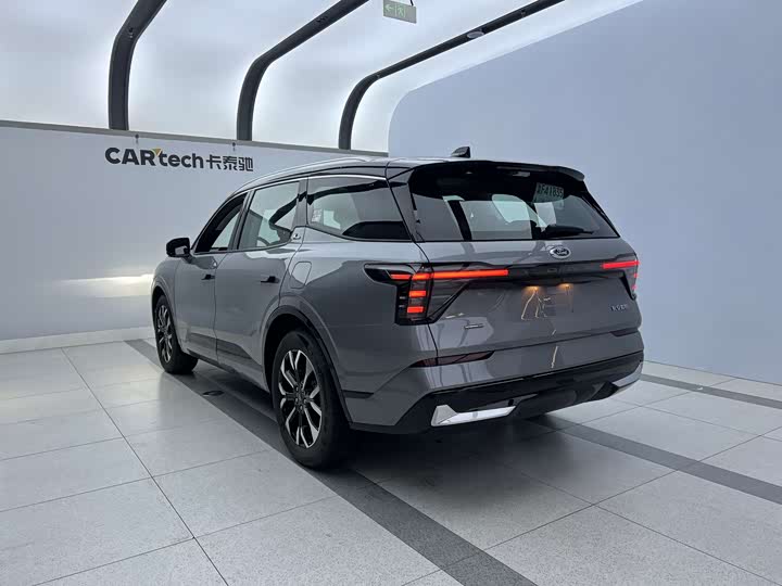 Ford Edge 2025 2025款 锐界L 2.0T EcoBoost E混动四驱七座至尊型