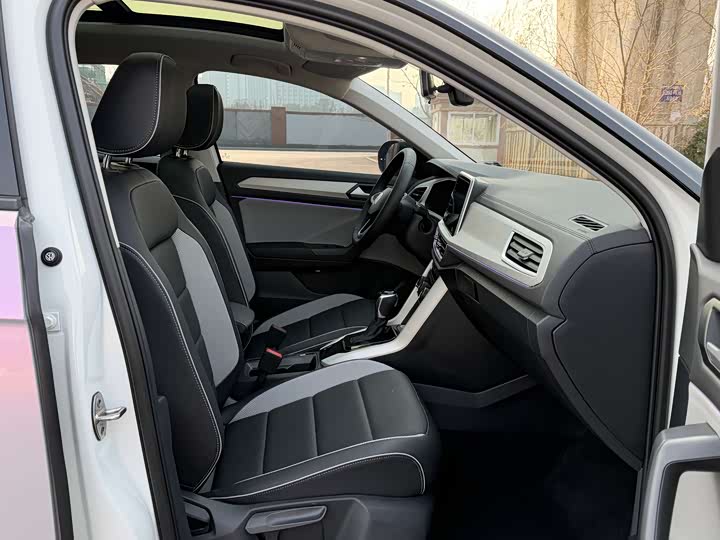 Volkswagen T-Roc 2024 2024款 280TSI DSG两驱时光版