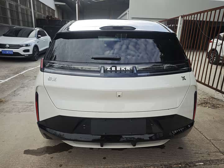 Zeekr X 2025 2025款 五座长续航版