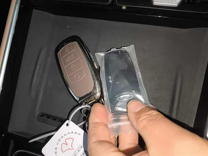 Chery Tiggo 8L 2024 2024款 2.0T 两驱豪华版 5座