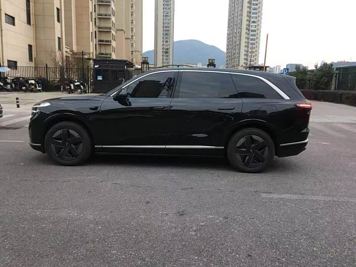 Nio Onvo L90 2025 2025款 Max 六座版