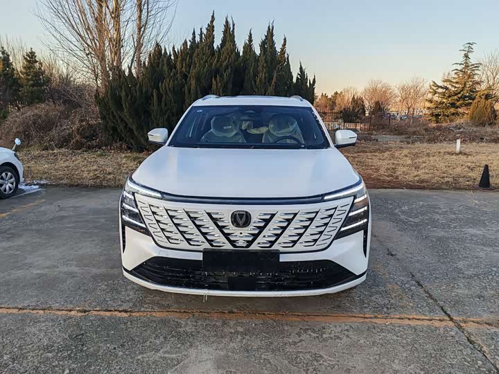 Changan CS75 Plus 2025 2025款 第四代 1.5T 新蓝鲸 智慧尊享型