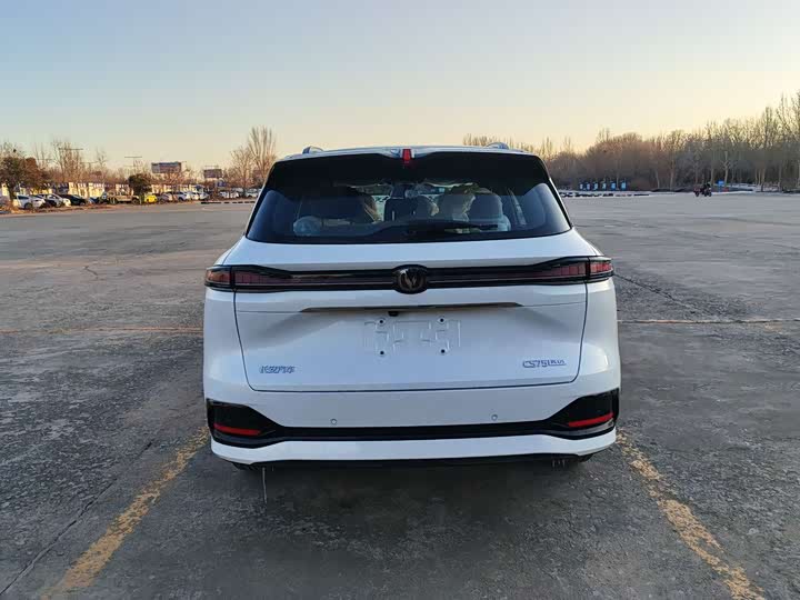 Changan CS75 Plus 2025 2025款 第四代 1.5T 新蓝鲸 智慧尊享型