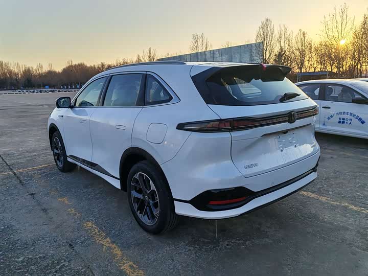 Changan CS75 Plus 2025 2025款 第四代 1.5T 新蓝鲸 智慧尊享型