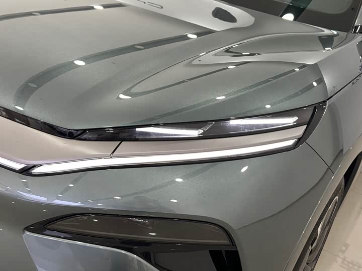 BYD Tang L 2025 2025款 DM 175KM无人机玩家版