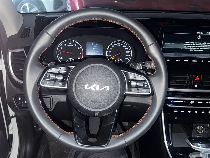 Kia KX3 2021 2021款 1.5L CVT潮流版