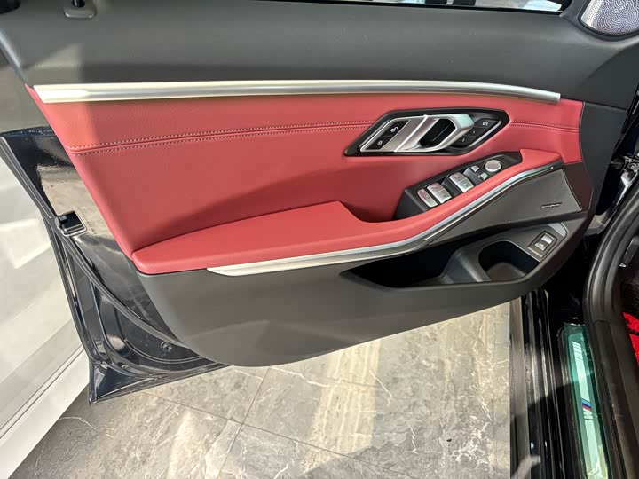 BMW 3 Series 2023 2023款 325Li M运动曜夜套装