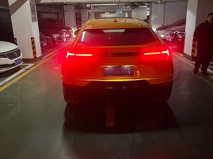 Lamborghini Urus 2023 2023款 4.0T V8 S