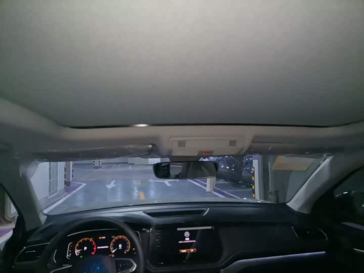 Volkswagen Tharu 2026 2026款 新锐 300TSI 锐享版