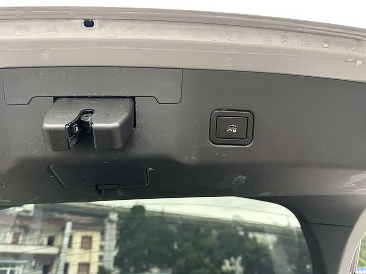 Changan UNI-V Hybrid 2024 2024款 蓝鲸智电iDD 136km 智酷型