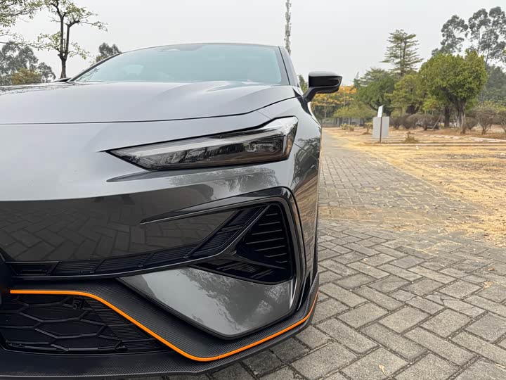 Changan UNI-V 2025 2025款 第三代 2.0T 劲擎型