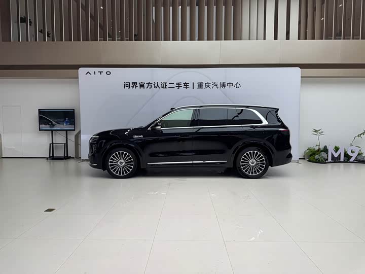 Aito M8 2025 2025款 增程 Max+版 53.4kWh 5座版