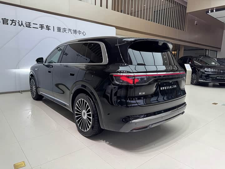 Aito M8 2025 2025款 增程 Max+版 53.4kWh 5座版