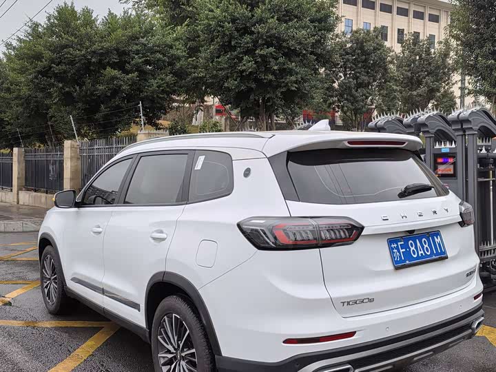 Chery Tiggo 8 2025 2025款 卓越版 230TCI 自动豪华版 5座