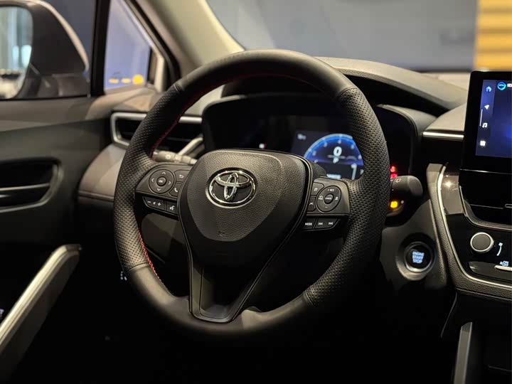 Toyota Corolla Cross 2024 2024款 2.0L 精英版
