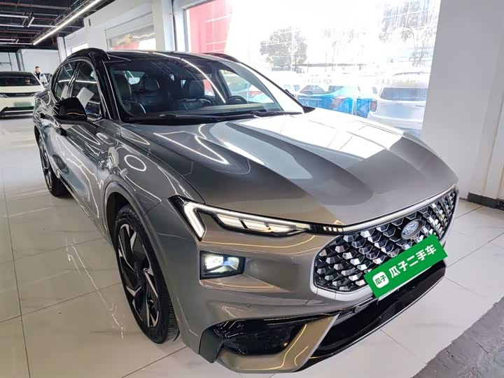 Ford Mondeo 2025 2025款 2.0T EcoBoost E 混动 运动版 ST-Line