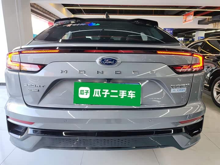 Ford Mondeo 2025 2025款 2.0T EcoBoost E 混动 运动版 ST-Line